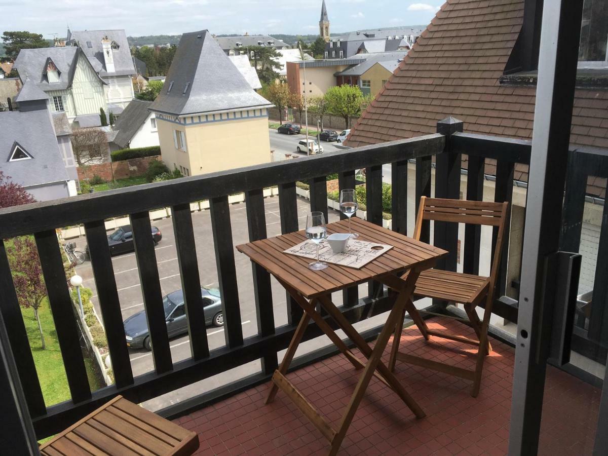L'Atelier Des Planches Daire Deauville Dış mekan fotoğraf