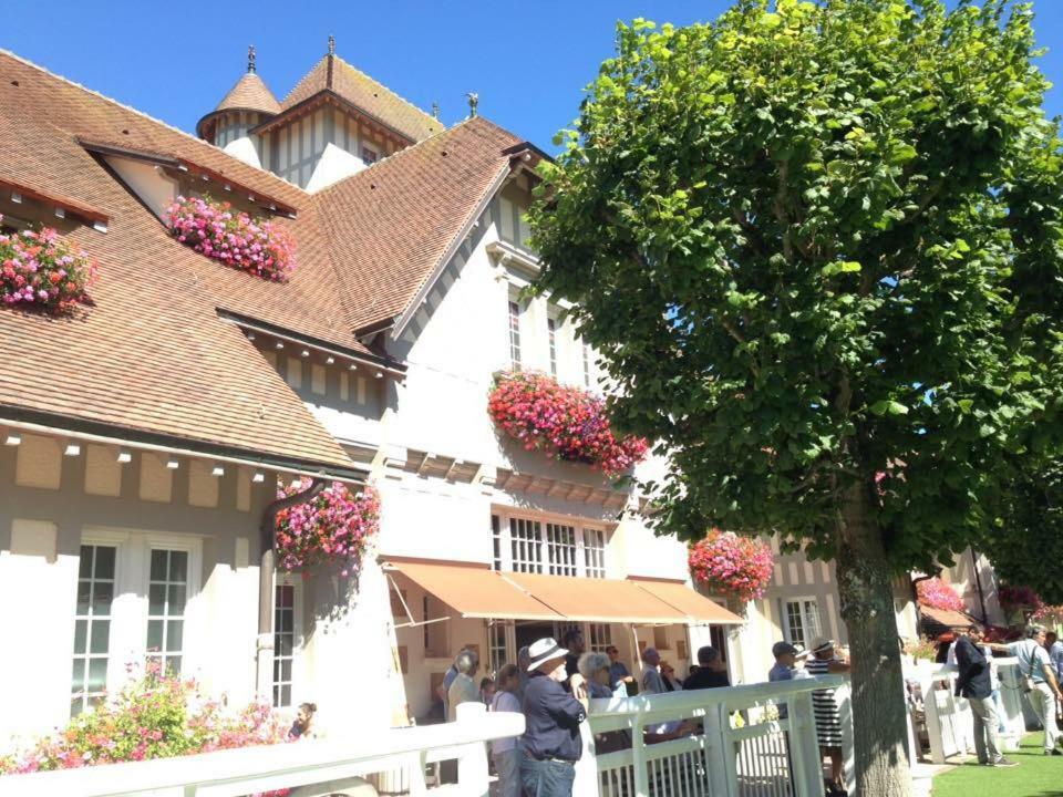 L'Atelier Des Planches Daire Deauville Dış mekan fotoğraf