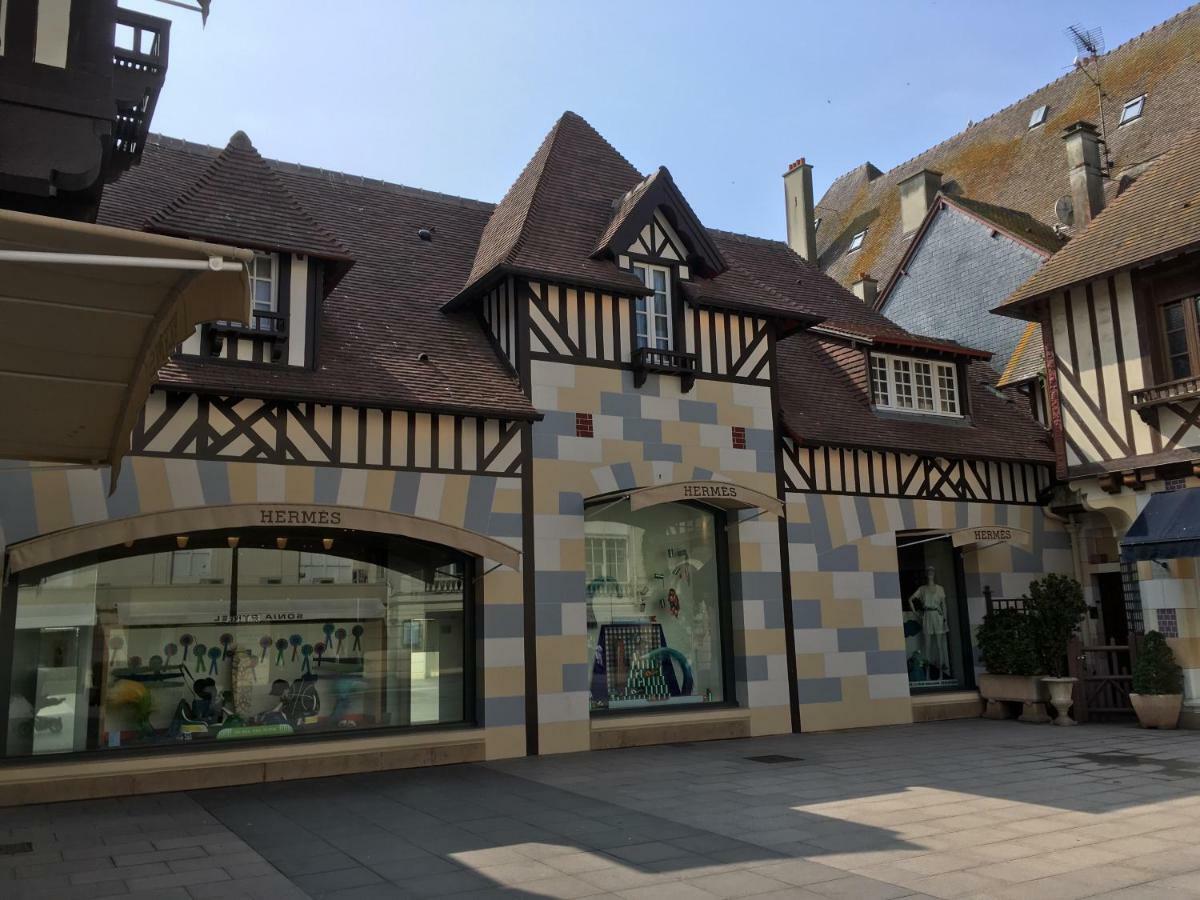 L'Atelier Des Planches Daire Deauville Dış mekan fotoğraf